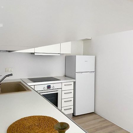 Summer Getaway: Stunning 1 Bedroom Apartment! Polis Dış mekan fotoğraf